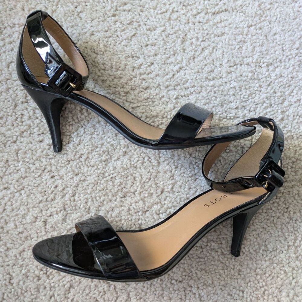 NWOT Talbots Shiny Black Patent Leather Buckled Ankle Strap High Heels Sz 8.5